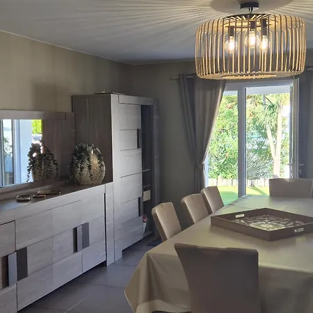 Avec Terrasse Et Proche - Fr-1-194-312 Hébergement de vacances