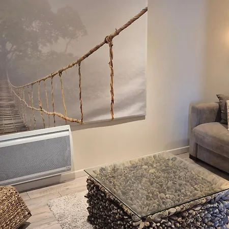 Avec Terrasse Et Proche - Fr-1-194-312 Hébergement de vacances