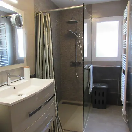 Avec Terrasse Et Proche - Fr-1-194-312 Hébergement de vacances *