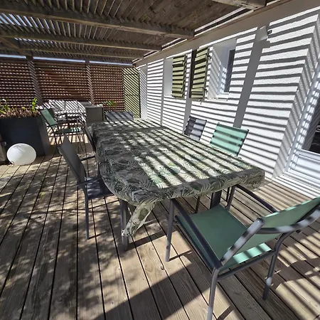 Avec Terrasse Et Proche - Fr-1-194-312 La Faute-sur-Mer