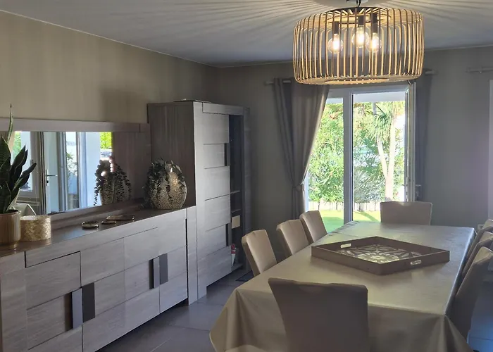 Avec Terrasse Et Proche - Fr-1-194-312 Hébergement de vacances