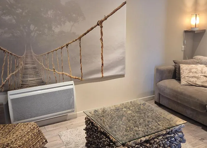 Avec Terrasse Et Proche - Fr-1-194-312 Hébergement de vacances