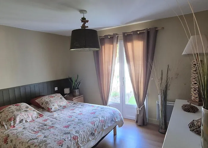 Avec Terrasse Et Proche - Fr-1-194-312 *